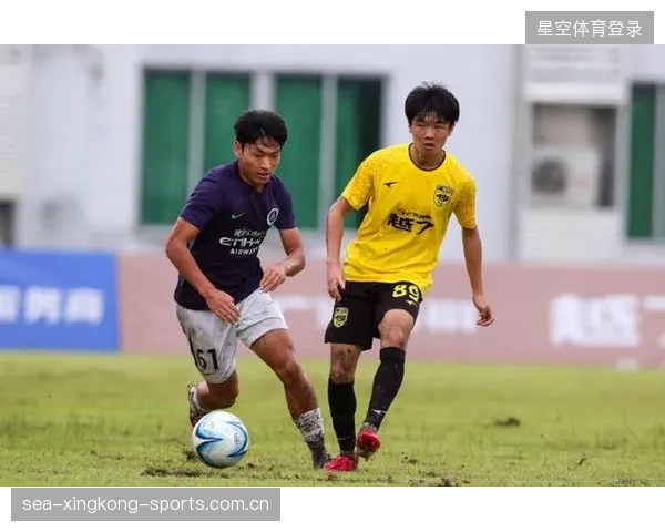 深圳新鹏城通过角球套路制造巨大机会